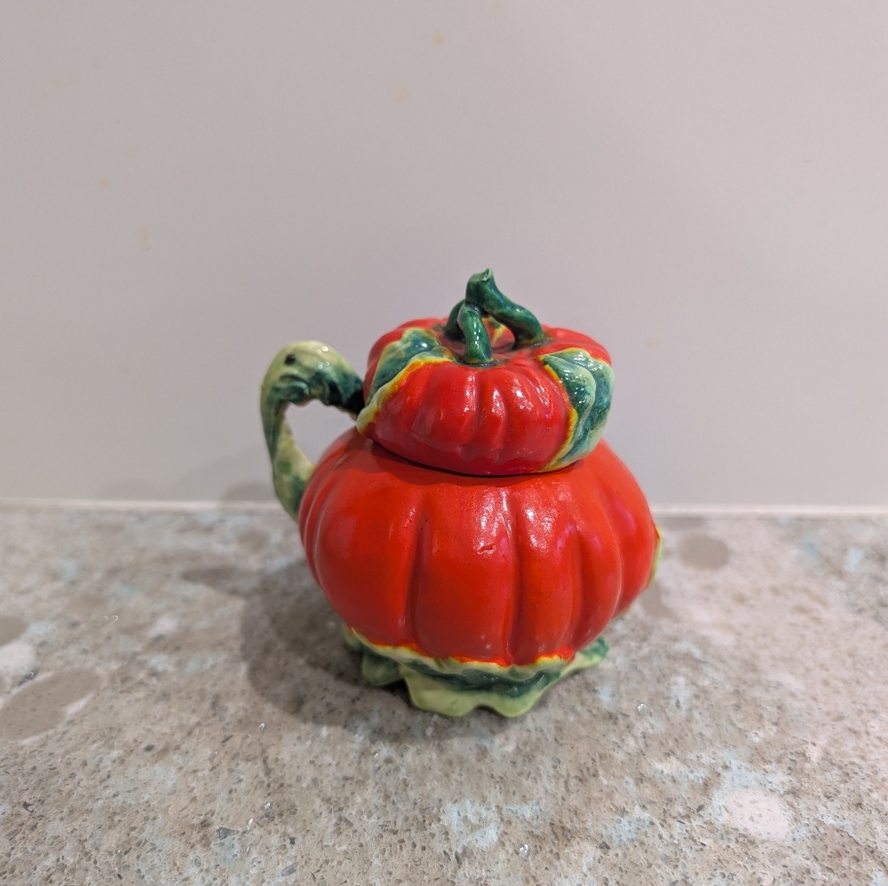 Vintage Pumpkin / Tomato Sugar Bowl with Lid Spoon not Included Made in Japan
